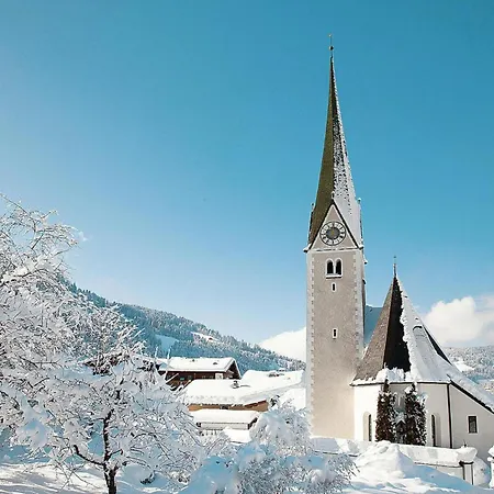 Penthouse In Niederau By Ski Lift & Panoramic Views, Cleaning Included *